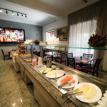 Hotel Euro Suite Pocos De Caldas By Nacional Inn Ngoại thất bức ảnh