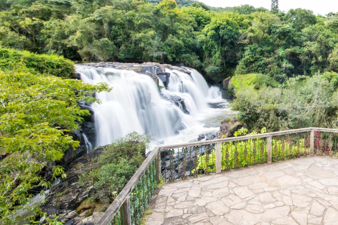 Hotel Euro Suite Pocos De Caldas By Nacional Inn Ngoại thất bức ảnh