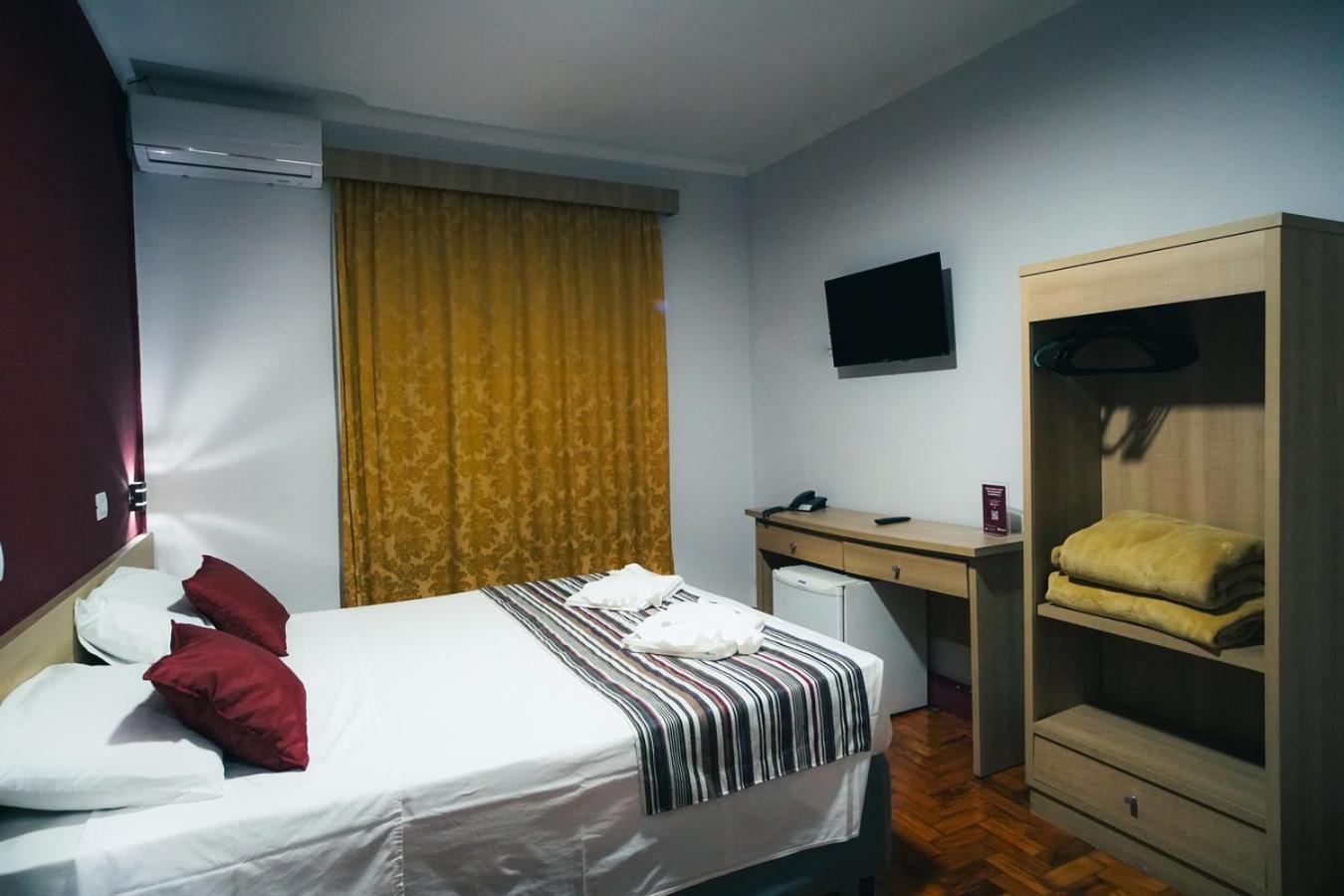 Hotel Euro Suite Pocos De Caldas By Nacional Inn Ngoại thất bức ảnh