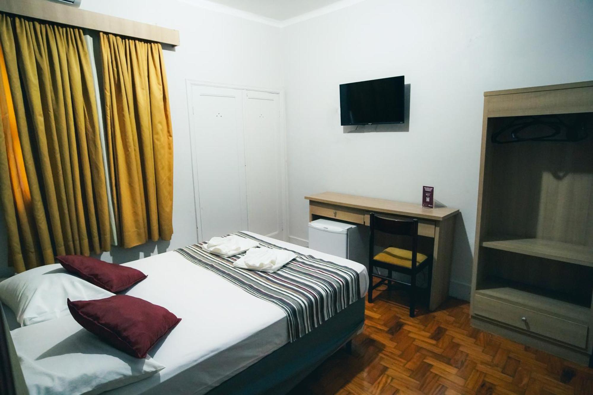 Hotel Euro Suite Pocos De Caldas By Nacional Inn Ngoại thất bức ảnh