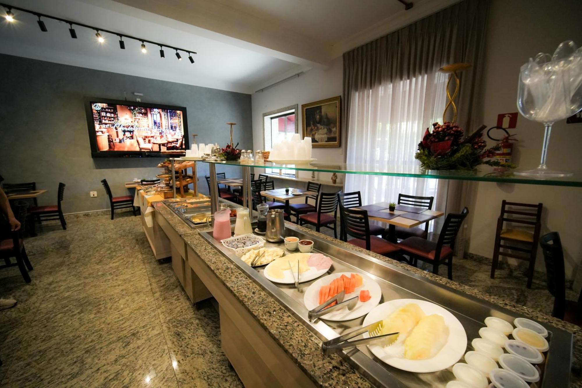 Hotel Euro Suite Pocos De Caldas By Nacional Inn Ngoại thất bức ảnh