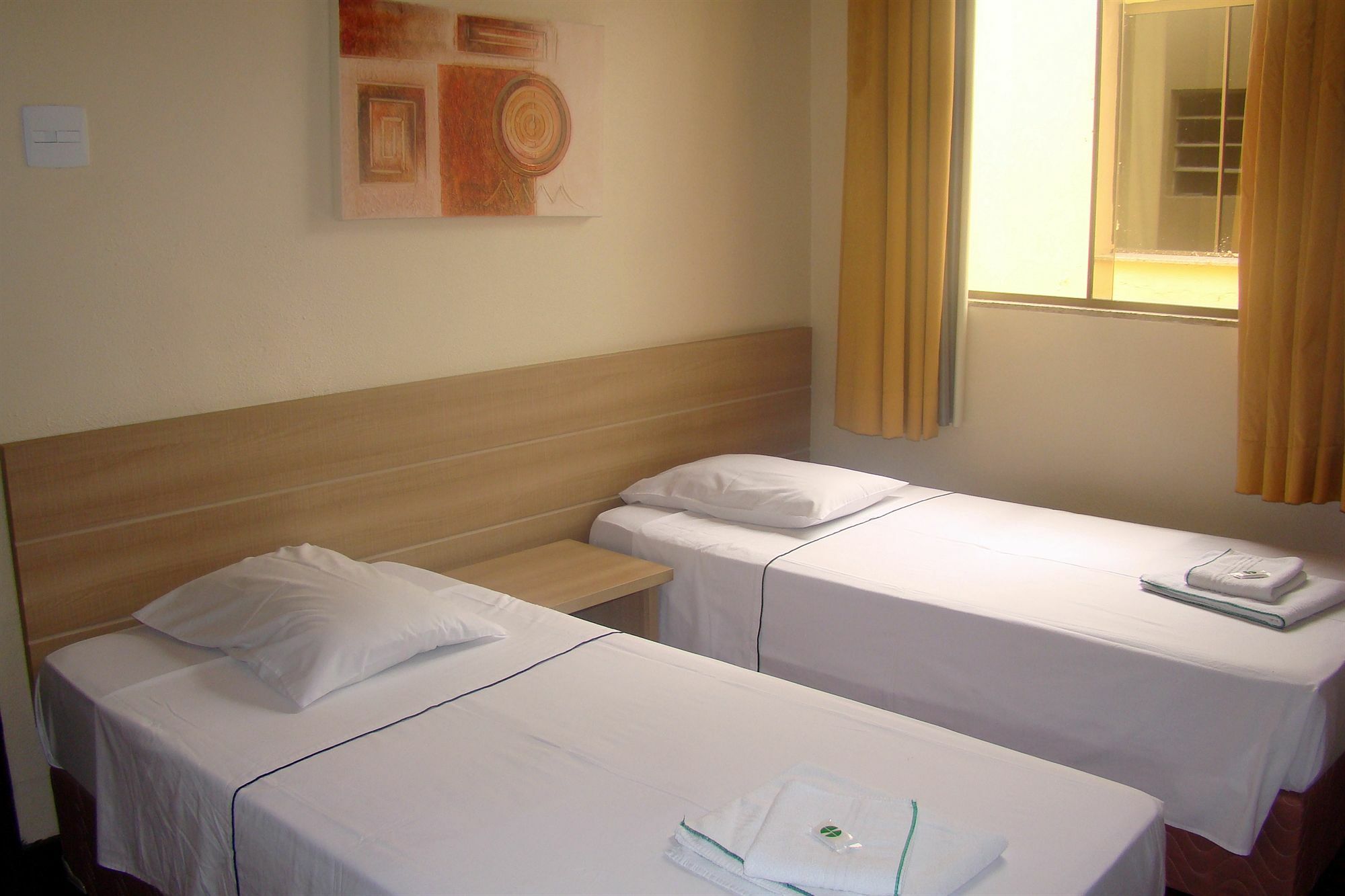 Hotel Euro Suite Pocos De Caldas By Nacional Inn Ngoại thất bức ảnh